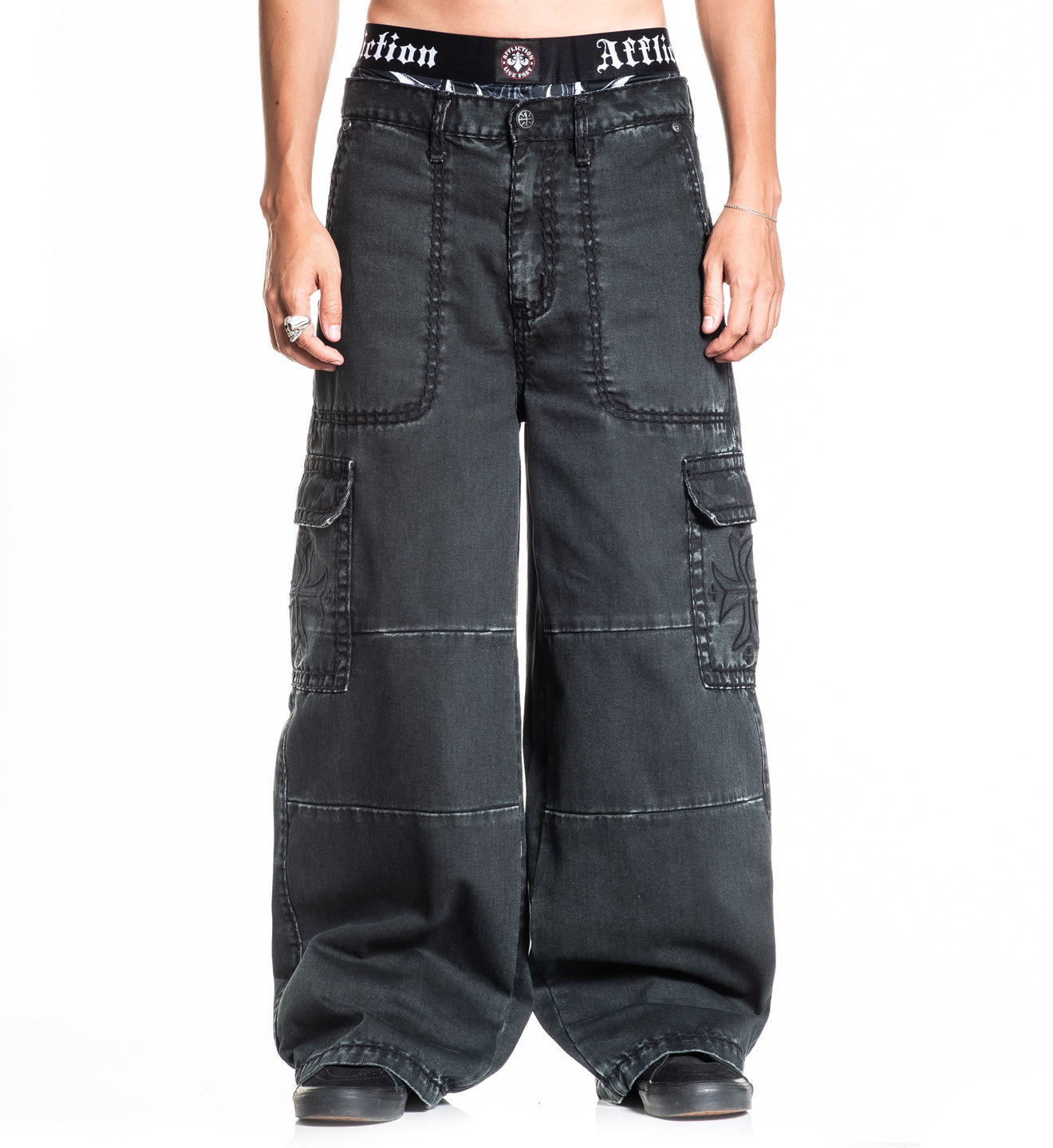 Extra Wide Cargo Pant