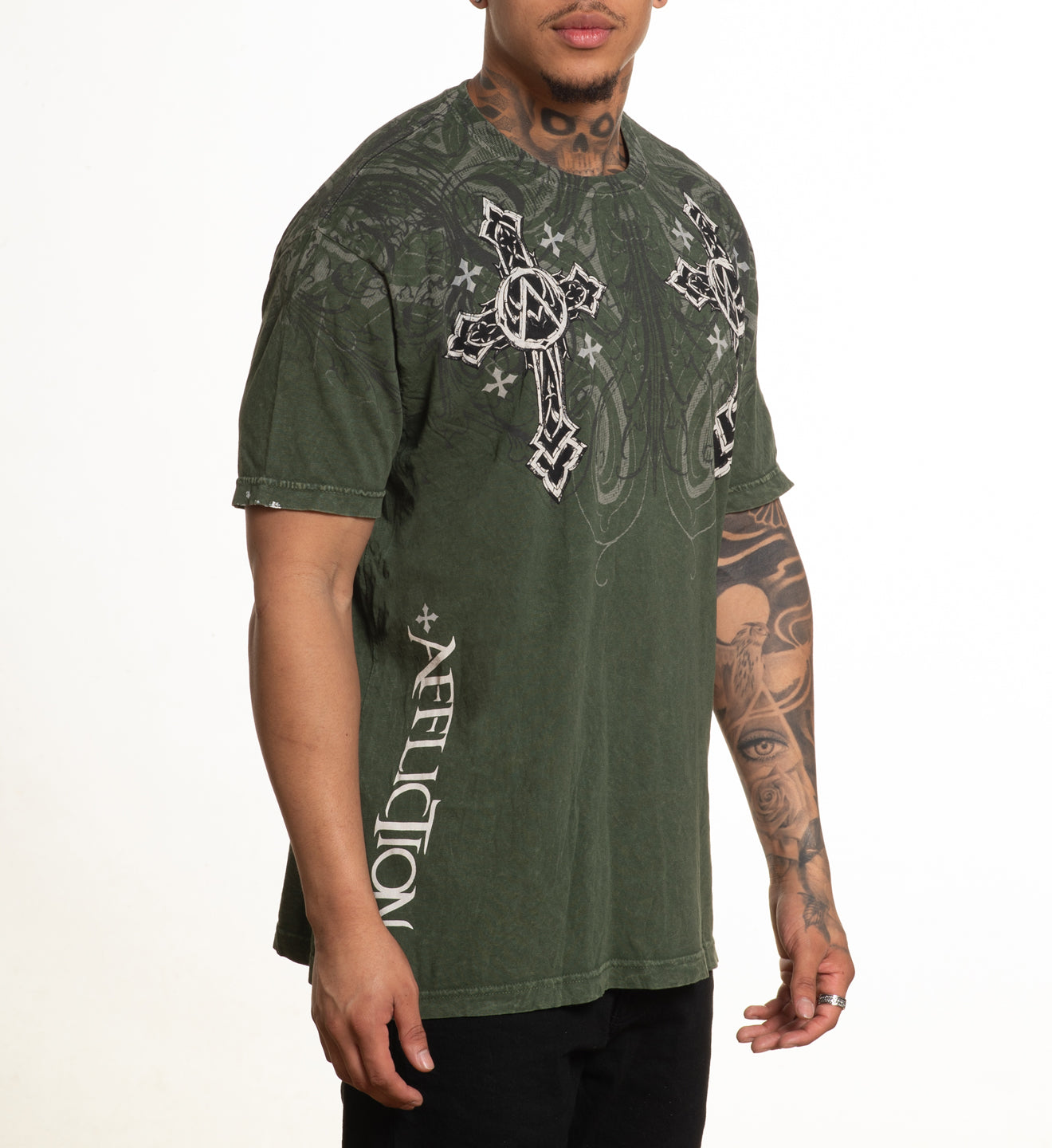 Winged Dagger Tee