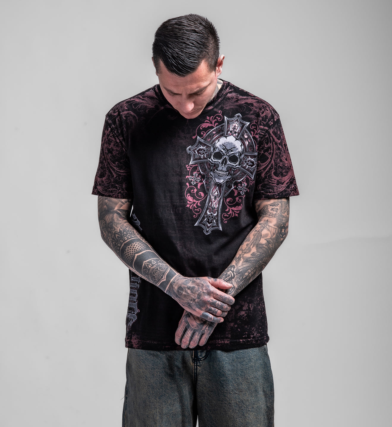 Divine Grave Tee – Affliction Clothing