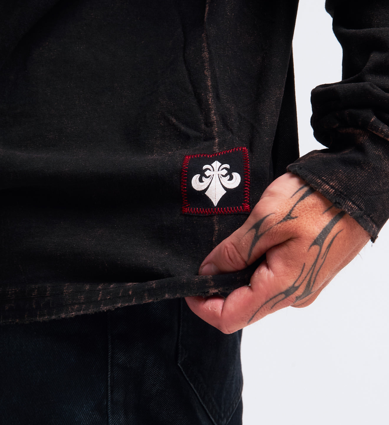 Night Screamer LS Tee