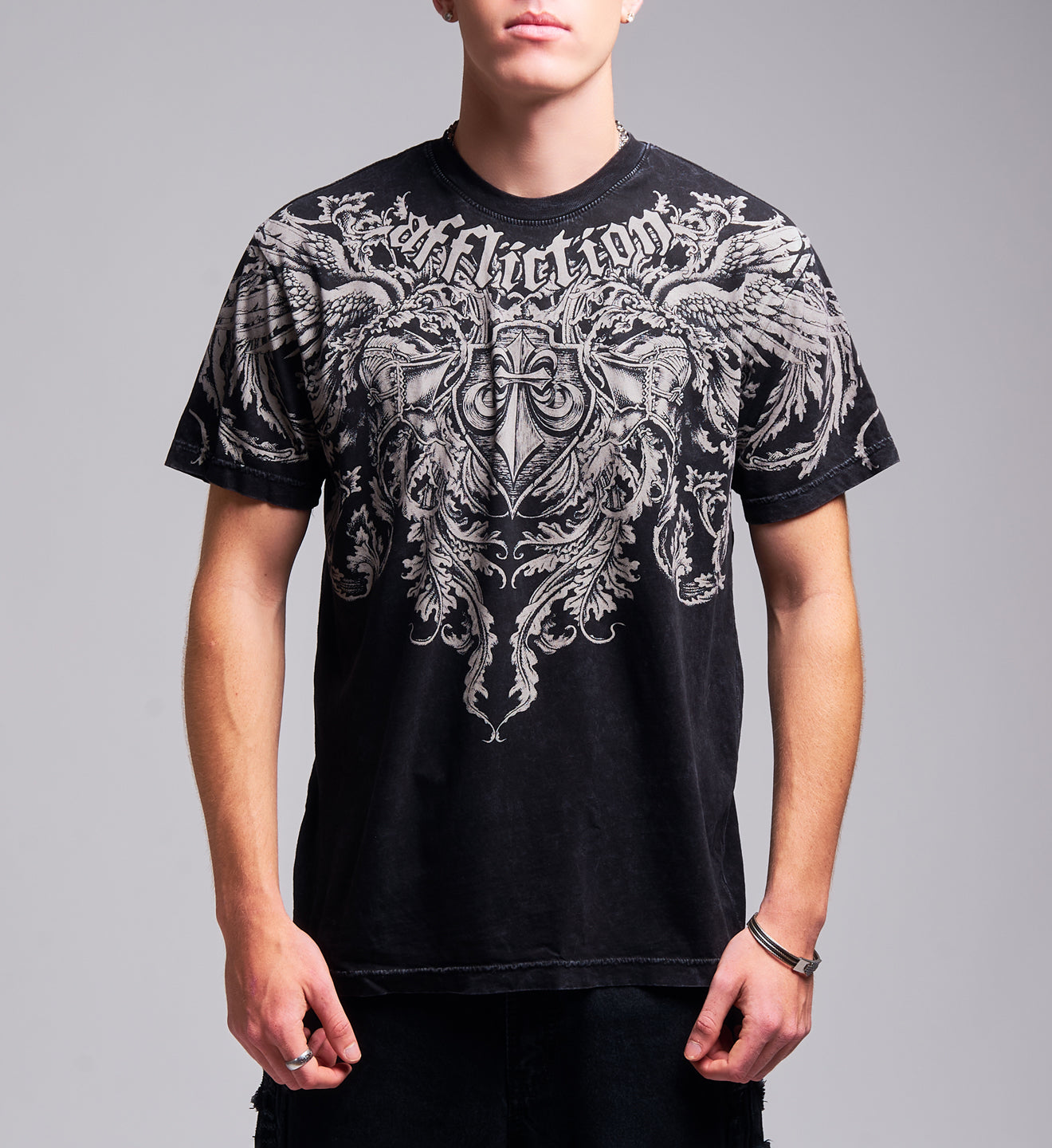 Flourish Tee