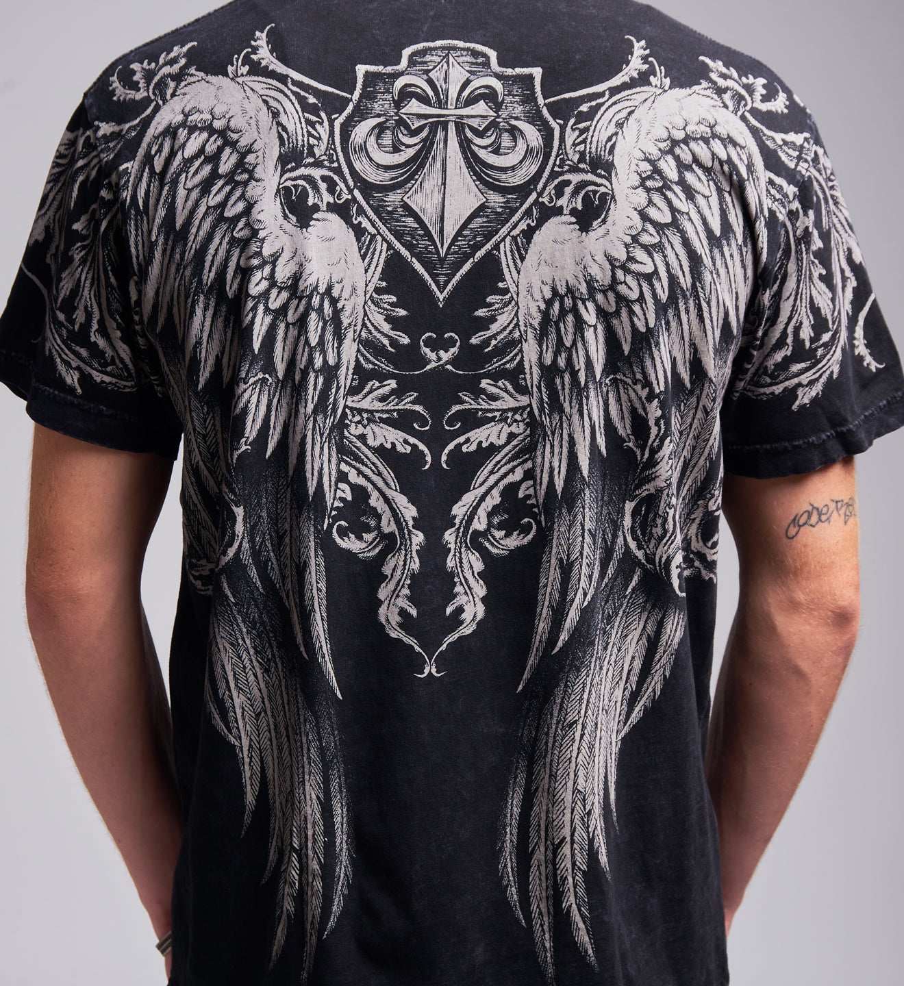 Flourish Tee