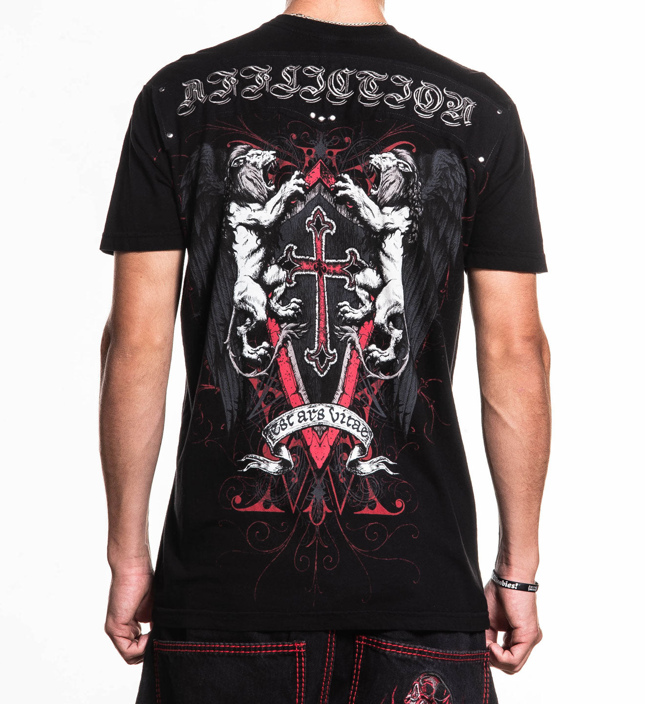 Rusted Claw Tee