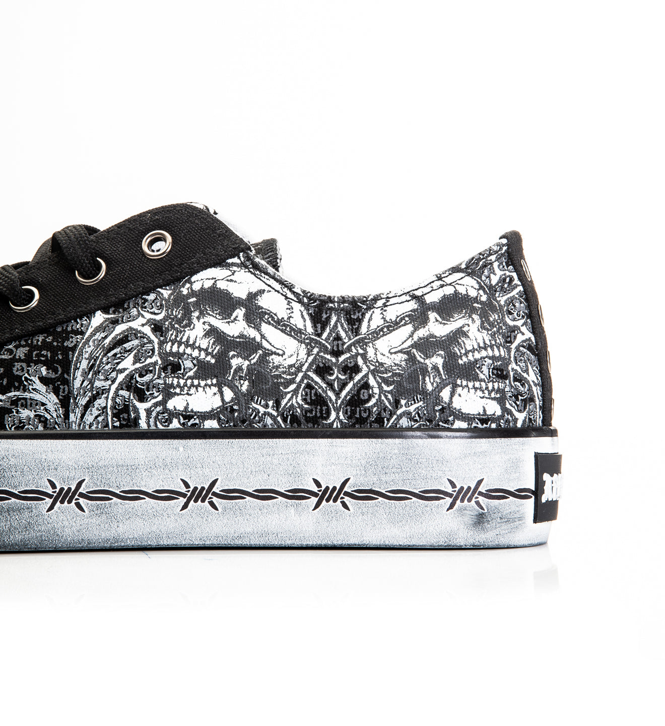 Collapse Low-Top Shoe