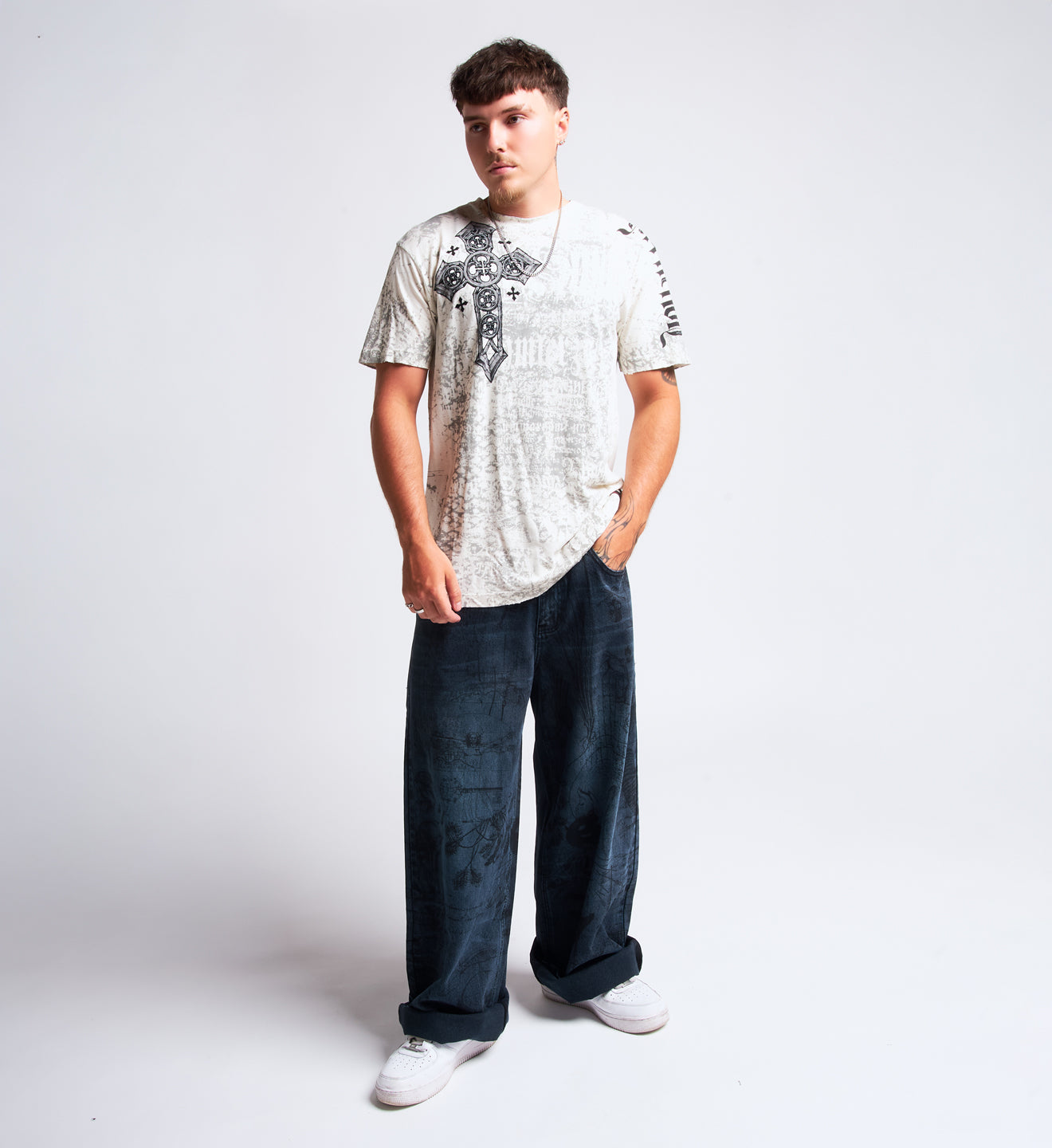 Troubador Tee