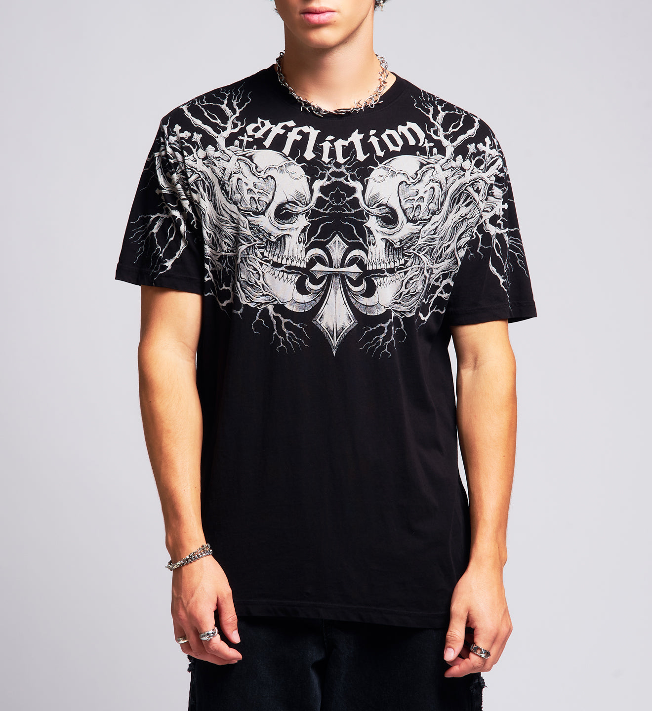 Uprooted Tee – Affliction Clothing