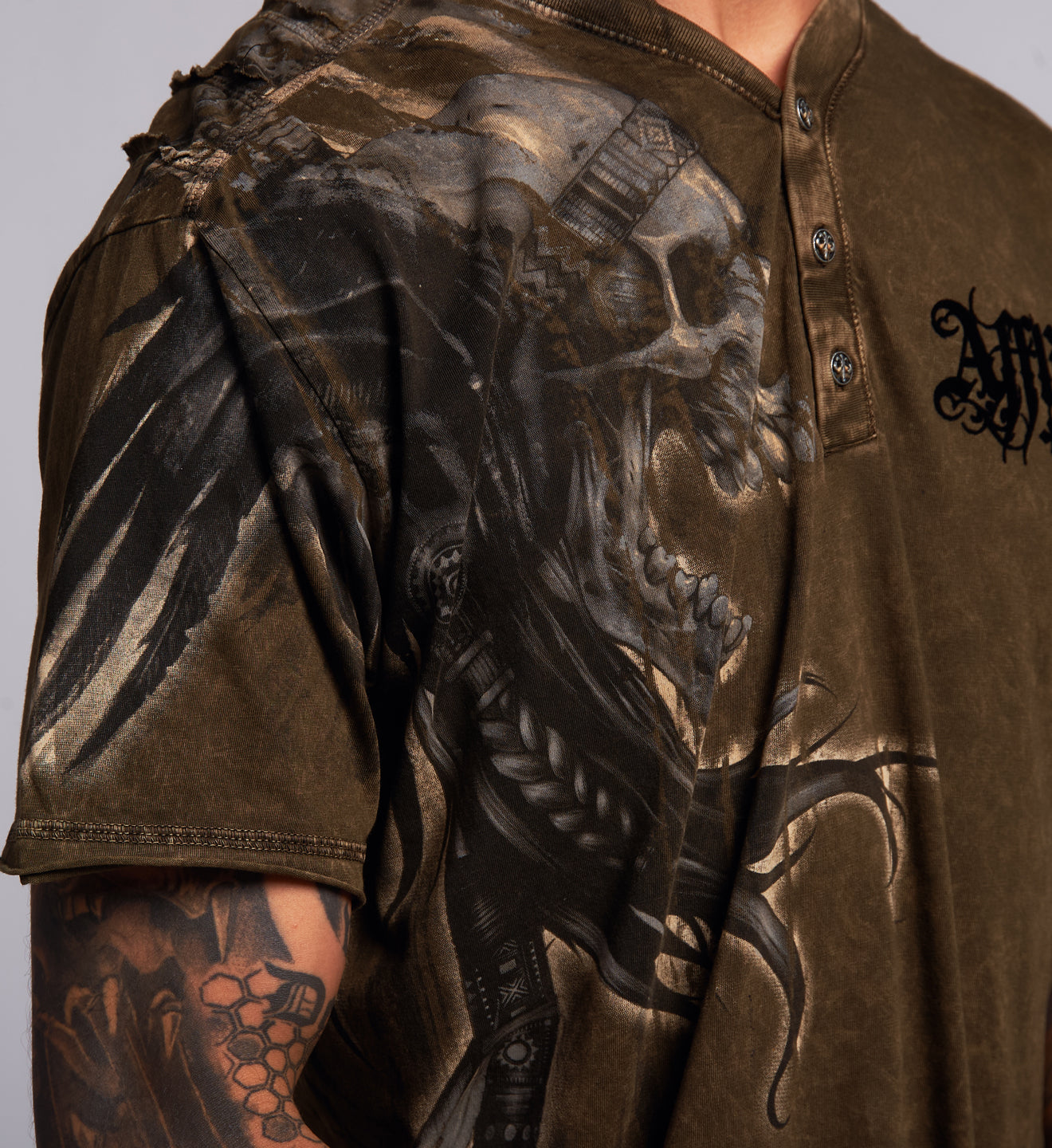 Indian Chief Vneck Henley