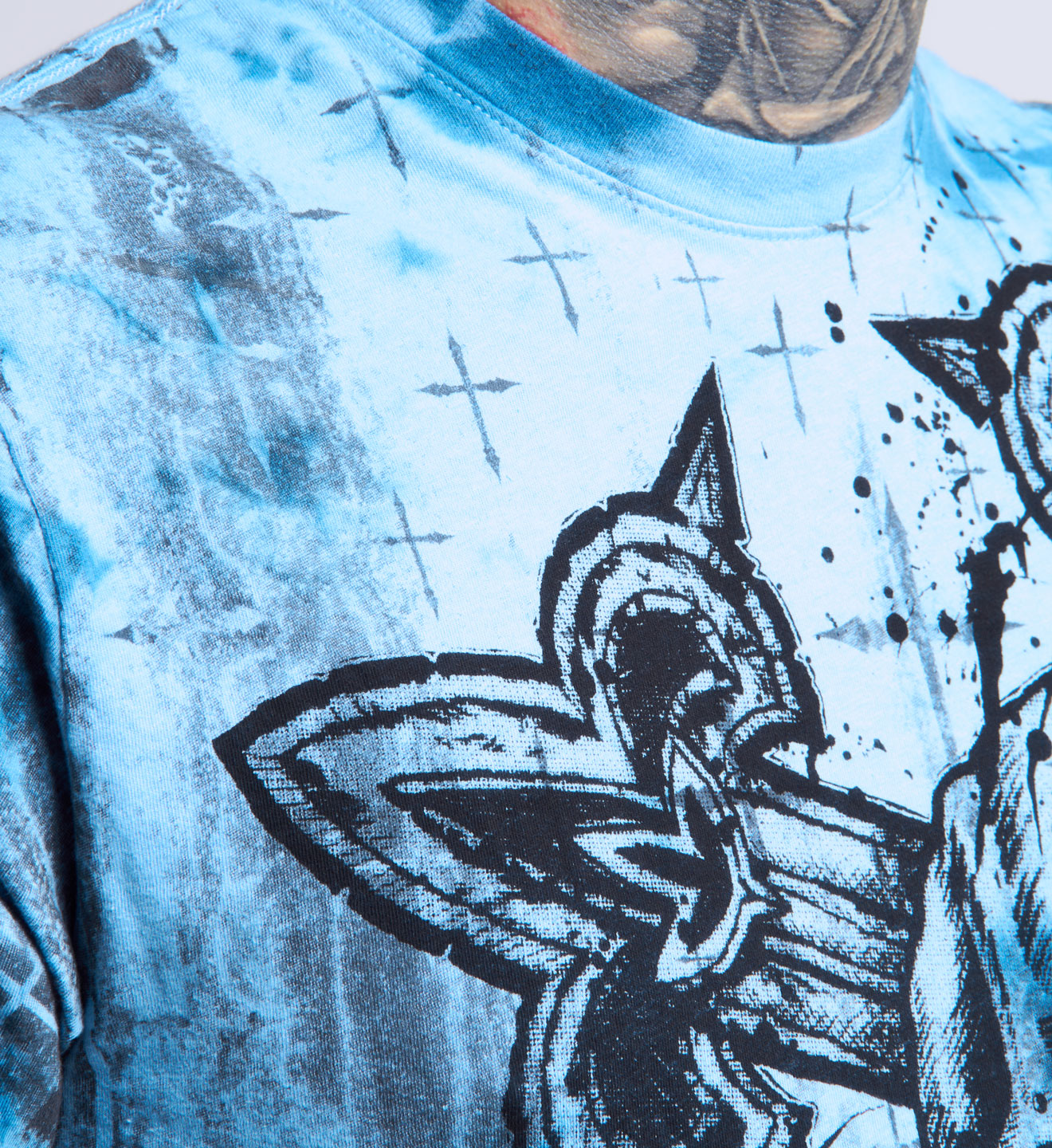Cross Tee