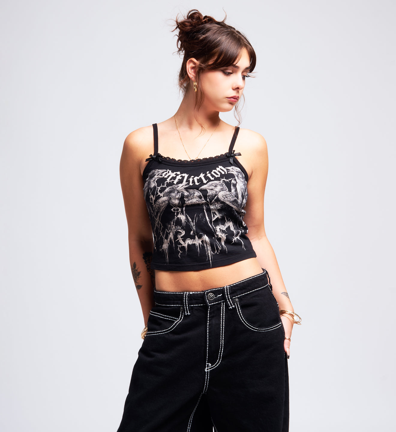 AW28348_3.jpg