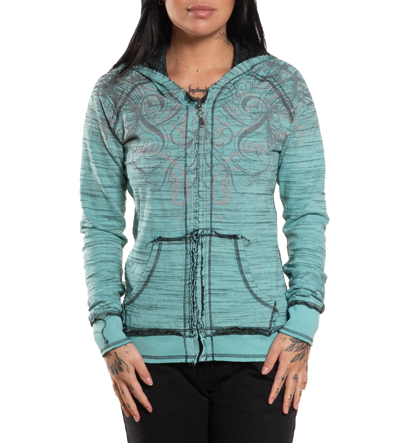 AW28593_1.jpg