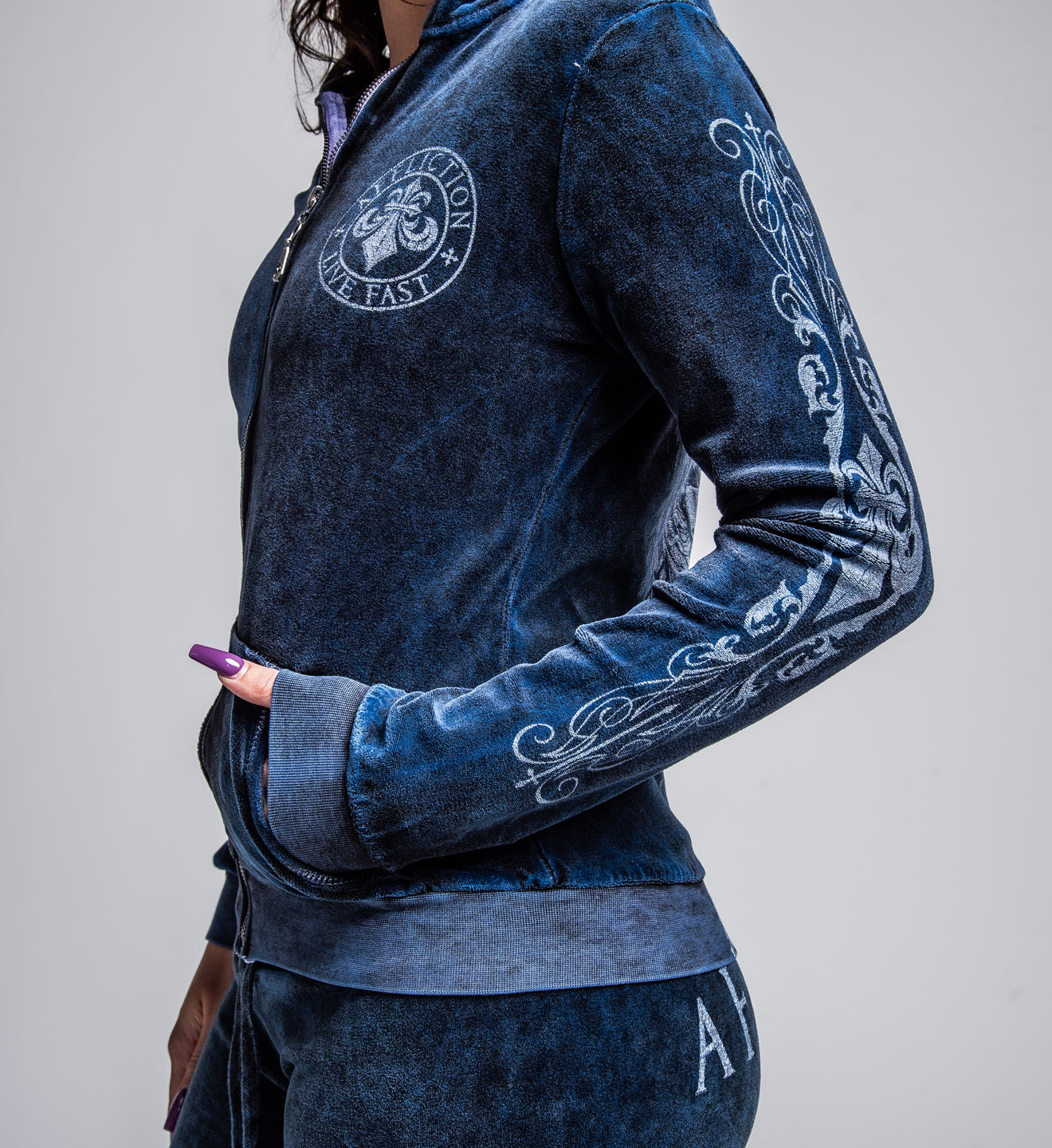 Simulation Zip Hood