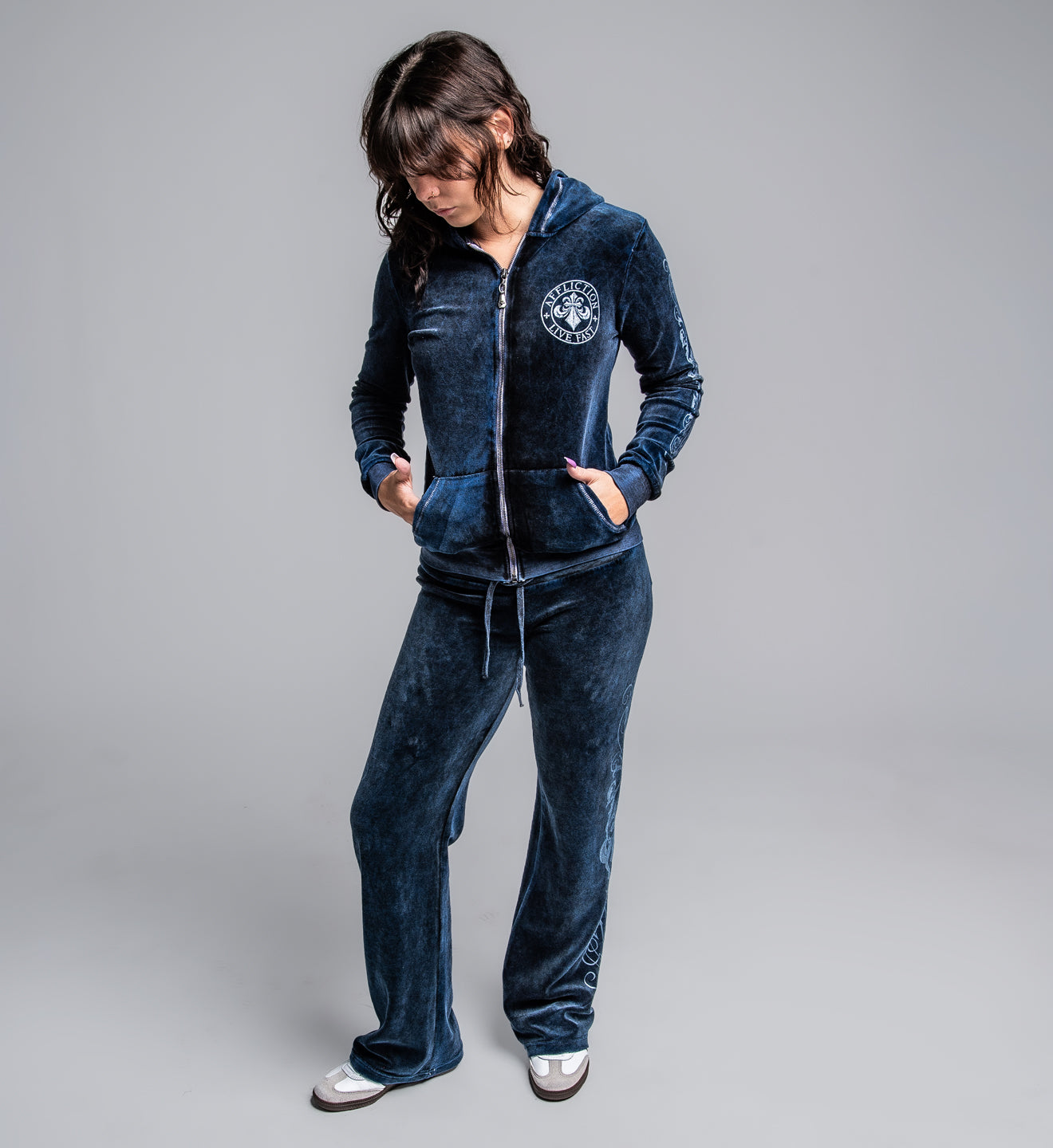Simulation Zip Hood
