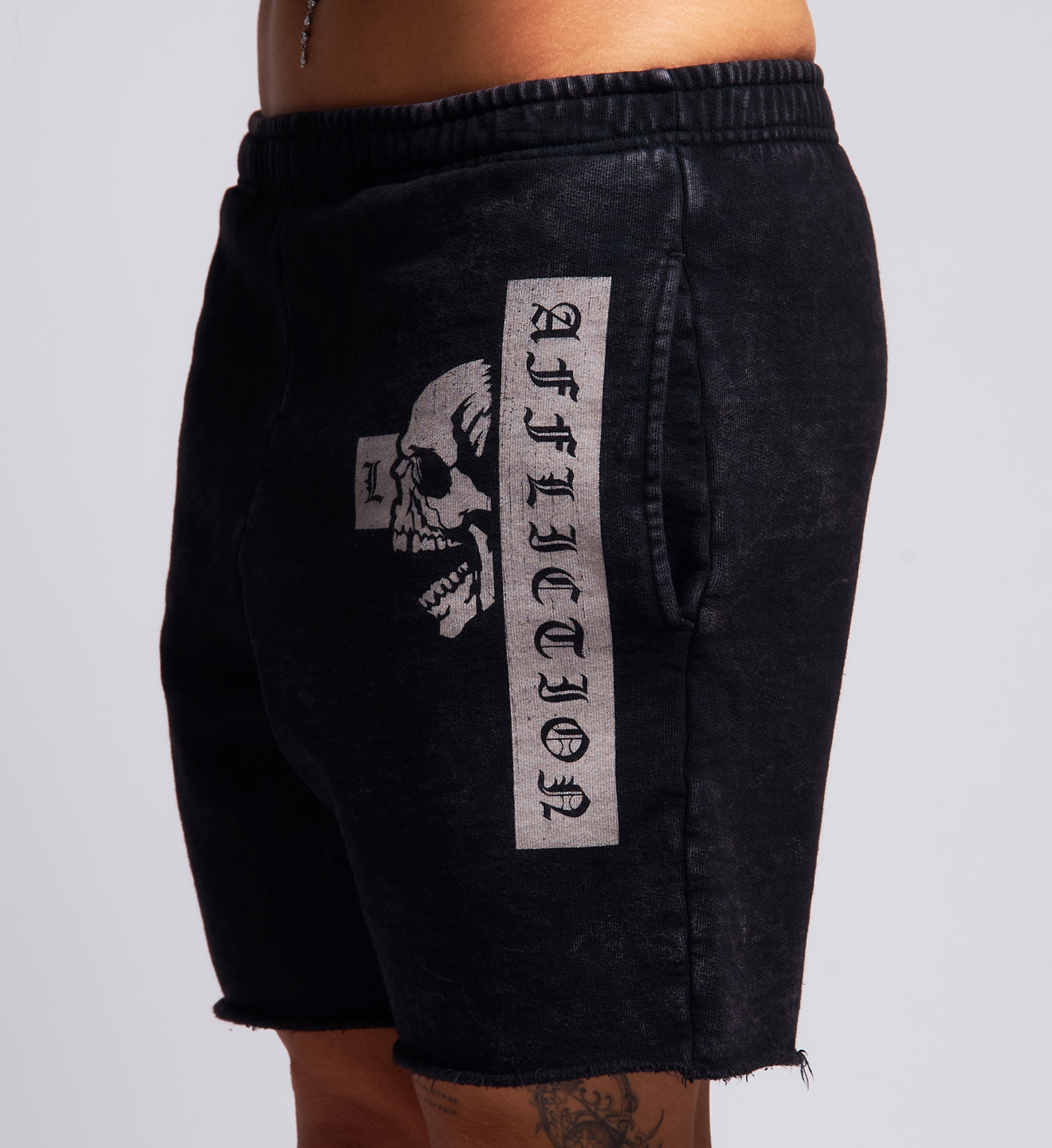 Free Mind Shorts