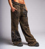 Crossed Sweatpant