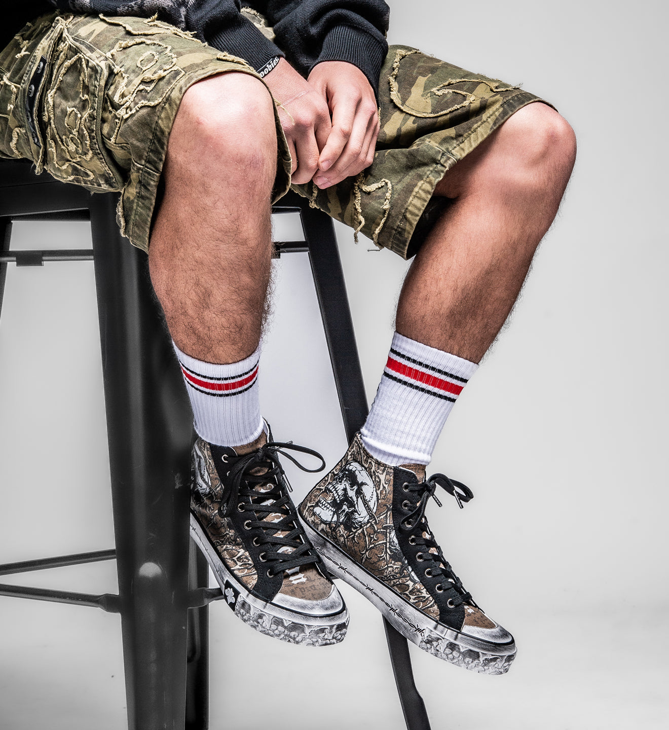 Collapse Hi-Top Shoe