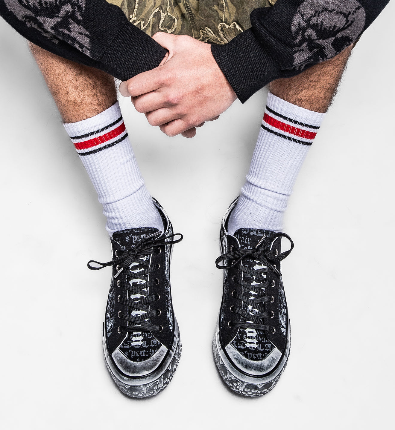 Collapse Low-Top Shoe