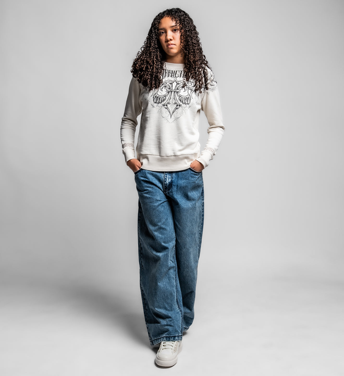 Vertibrate LS Crewneck