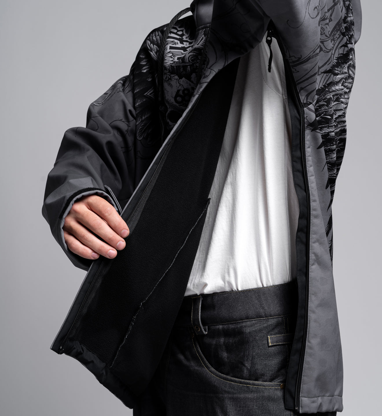 686 AFFLICTION WATERPROOF HOOD