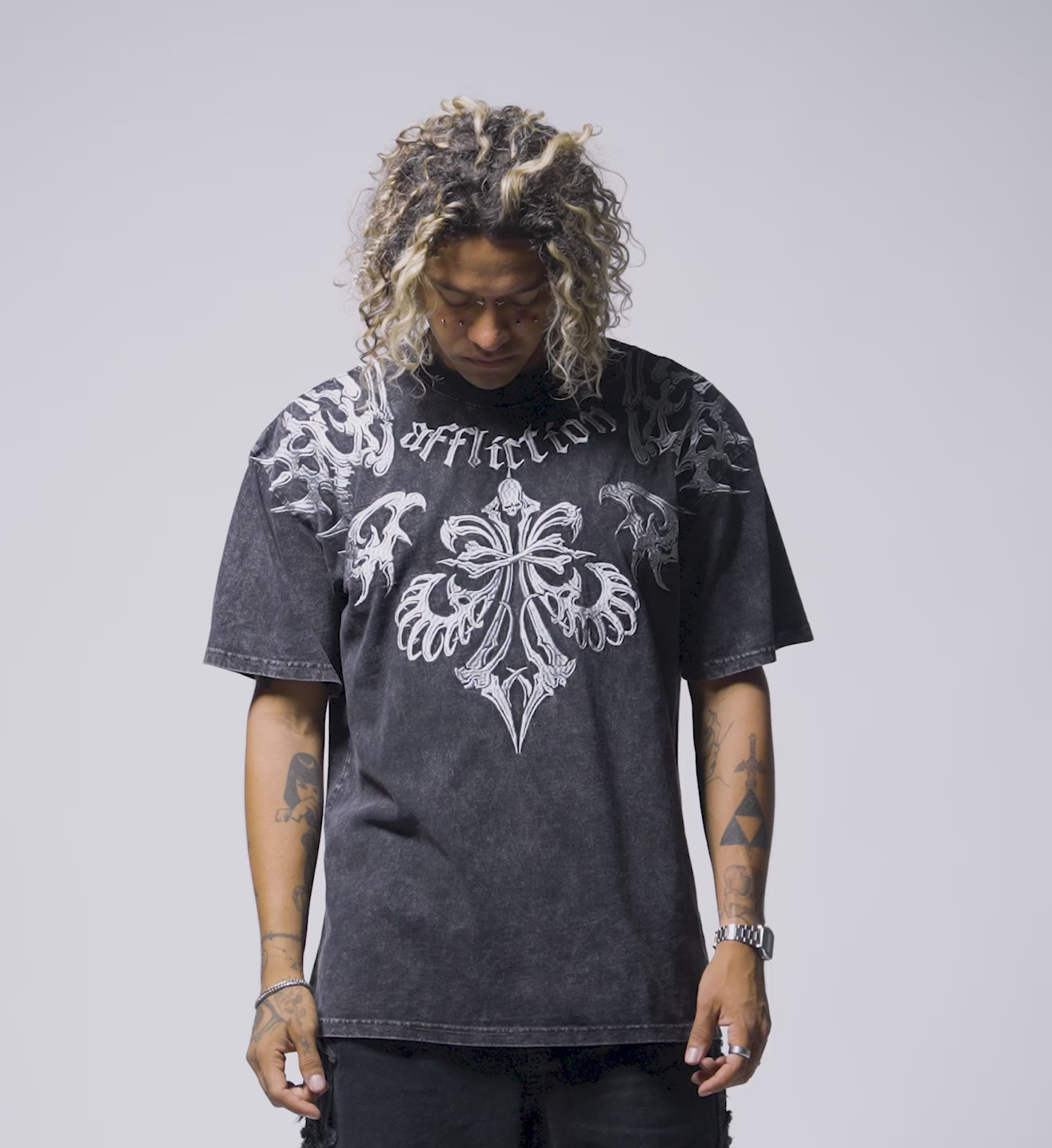 Skeleton Tee