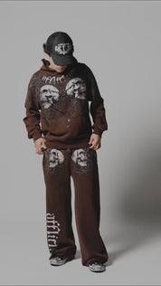 Collapse Wide Leg Sweatpant