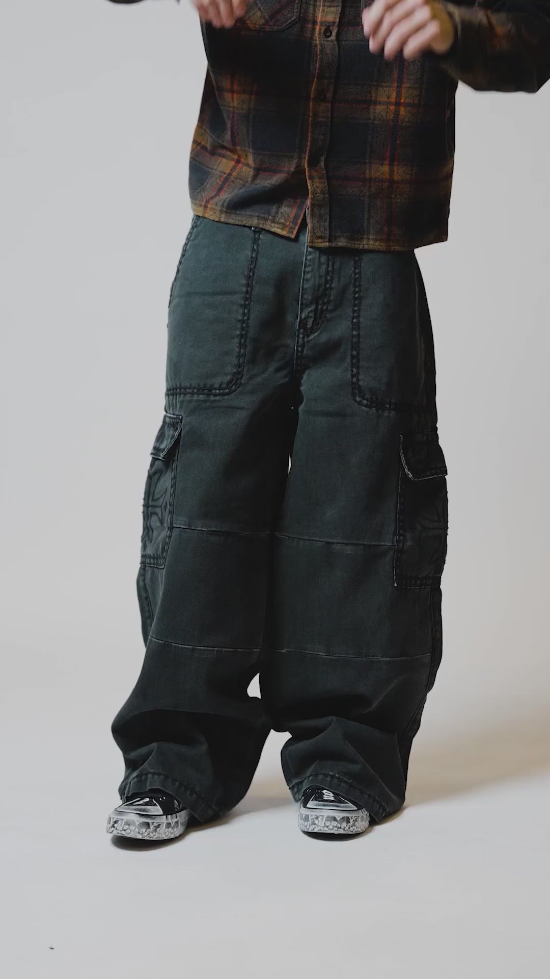 Extra Wide Cargo Pant